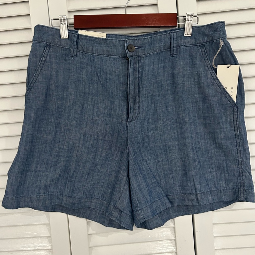 A New Day Blue Casual Flat Front Chino Shorts size 14
